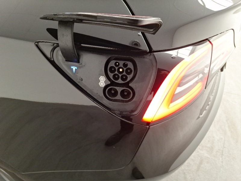 Used Tesla Model 3 2021 for sale - 77035248: Photo 12