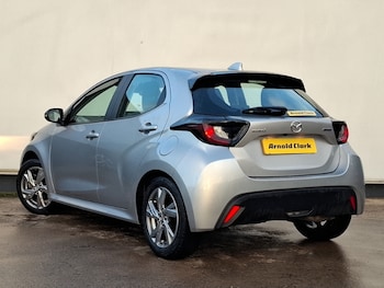 Used Mazda Mazda2 HYBRID 2024 for sale - 77126832: Photo