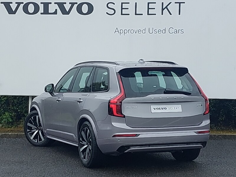 2025 Volvo XC90 2.0 B5P Plus Dark 5dr AWD Geartronic Estate Petrol Automatic - Picture 3 of 12
