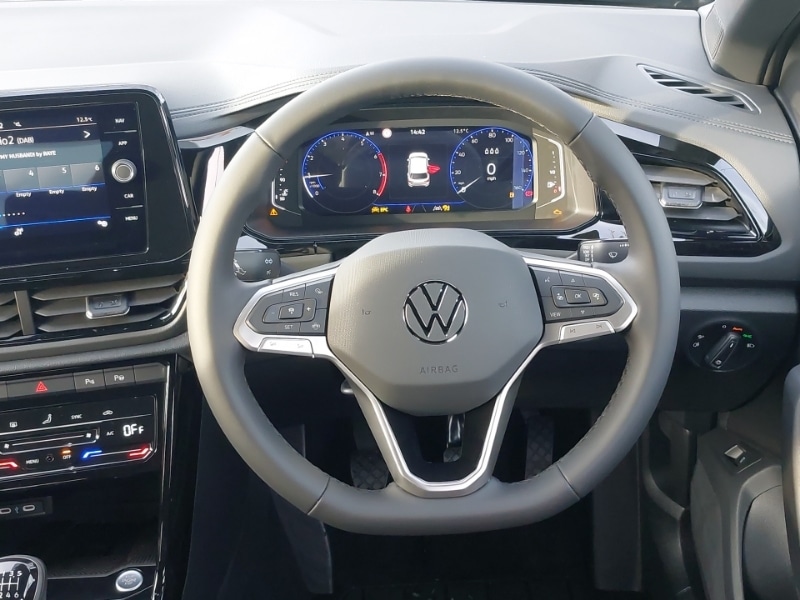 Used Volkswagen T-Roc 2025 for sale - 78023302: Photo 7