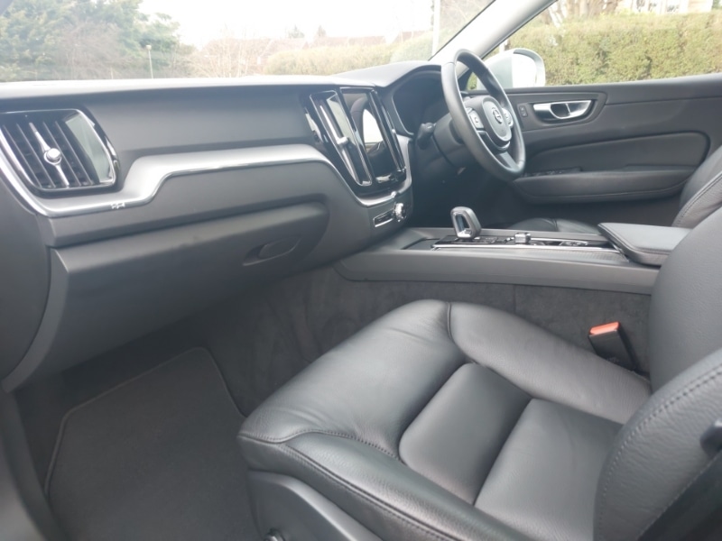 Used Volvo XC60 2022 for sale - 77987150: Photo 5