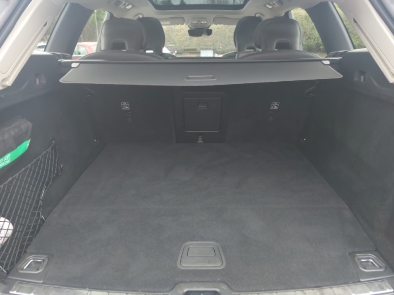 Used Volvo XC60 2022 for sale - 77987150: Photo 8