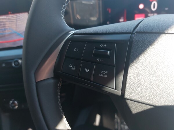Used Vauxhall Mokka 2025 for sale - 76212505: Photo 12