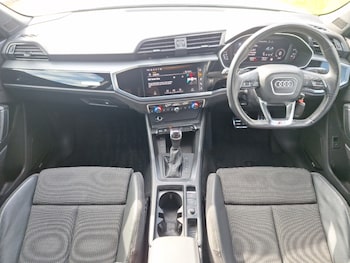 Used Audi Q3 2022 for sale - 78169989: Photo