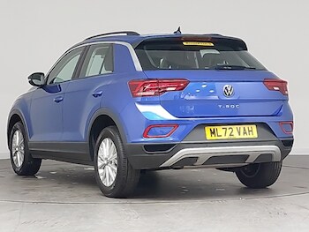 Used Volkswagen T-Roc 2022 for sale - 77269942: Photo
