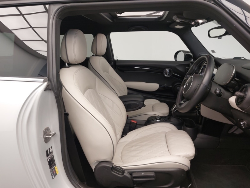 Used MINI Hatch 2021 for sale - 76795991: Photo 11