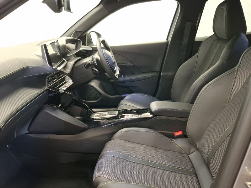 Used Peugeot 2008 2024 for sale - 76885868: Photo 5