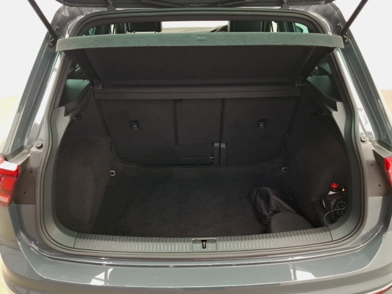 Used Volkswagen Tiguan 2021 for sale - 77790849: Photo 8