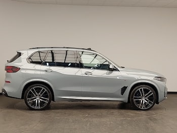 Used BMW X5 2025 for sale - 78595900: Photo
