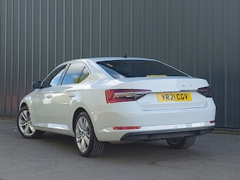 Used Skoda Superb 2021 for sale - 78547801: Photo