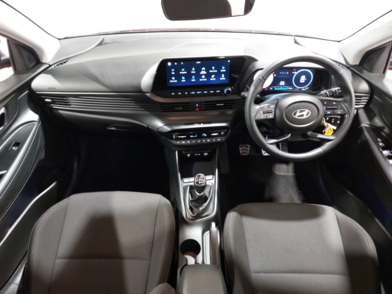 Used Hyundai BAYON 2025 for sale - 76165693: Photo 2