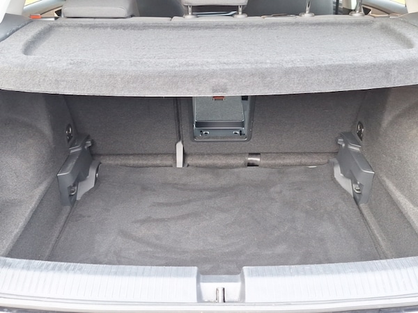 Used Volkswagen T-Roc 2022 for sale - 76165614: Photo 8
