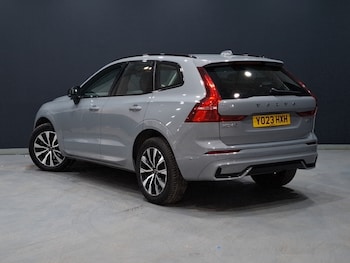 Used Volvo XC60 2023 for sale - 77266301: Photo