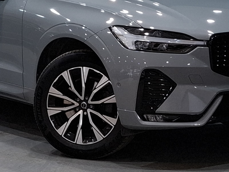 Used Volvo XC60 2023 for sale - 77266301: Photo 9