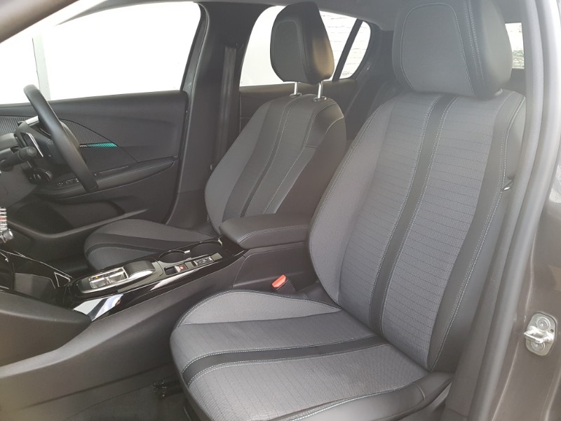 Used Peugeot 208 2023 for sale - 77252969: Photo 5