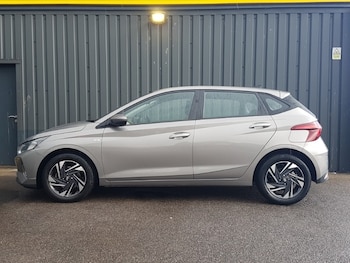 Used Hyundai i20 2022 for sale - 78600140: Photo