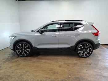 Used Volvo XC40 2025 for sale - 79732592: Photo