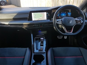 Used Volkswagen Golf 2023 for sale - 77257119: Photo