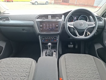 Used Volkswagen Tiguan 2023 for sale - 79549482: Photo