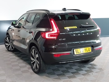 Used Volvo XC40 2022 for sale - 76523888: Photo