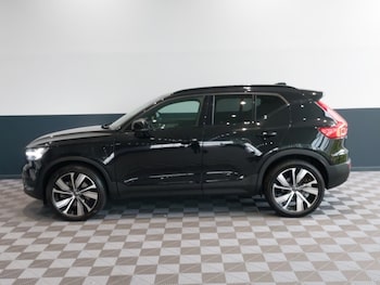 Used Volvo XC40 2022 for sale - 76523888: Photo