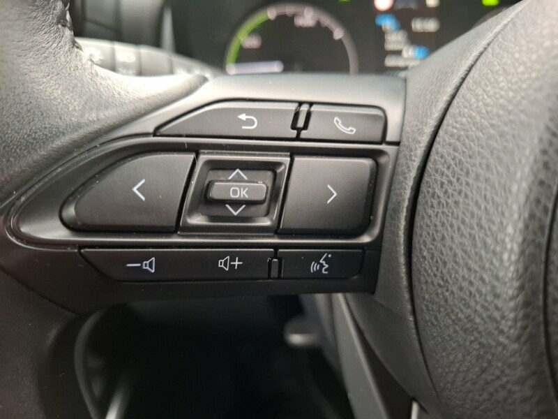 Used Mazda Mazda2 HYBRID 2024 for sale - 76682854: Photo 12