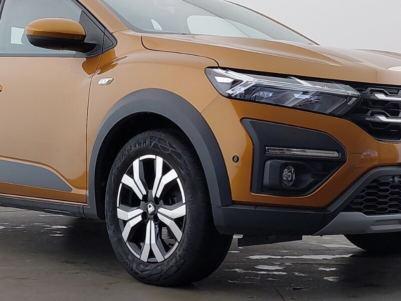 Used Dacia Sandero Stepway 2022 for sale - 77876063: Photo 9