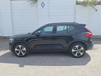 Used Volvo XC40 2024 for sale - 79480609: Photo