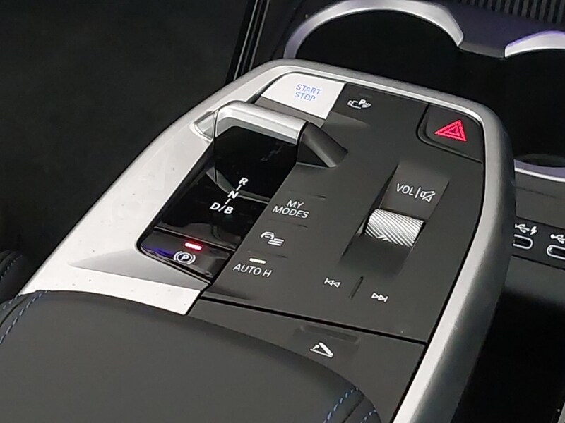 Used BMW iX1 2024 for sale - 76932831: Photo 10