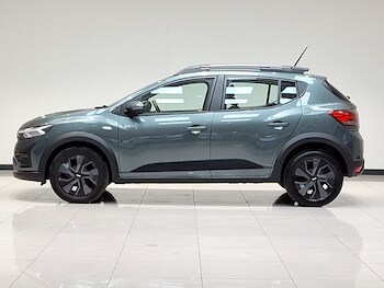 Used Dacia Sandero Stepway 2024 for sale - 77503881: Photo