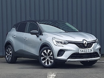 Used Renault Captur 2022 for sale - 77674521: Photo