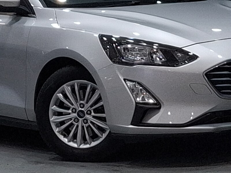 Used Ford Focus 2020 for sale - 77938812: Photo 9