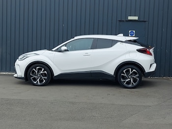Used Toyota C-HR 2021 for sale - 75672488: Photo