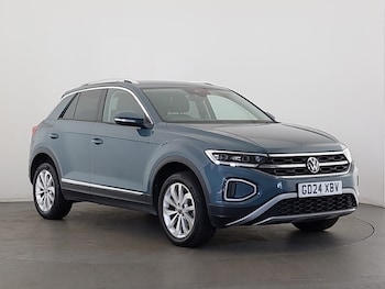Used Volkswagen T-Roc 2024 for sale - 78972546: Photo