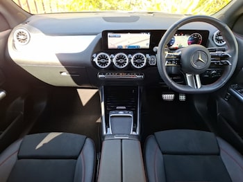 Used Mercedes-Benz GLA 2025 for sale - 78355969: Photo