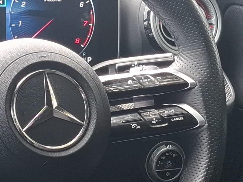 Used Mercedes-Benz C Class 2024 for sale - 76555885: Photo 10