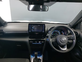 Used Toyota Yaris Cross 2022 for sale - 75506611: Photo