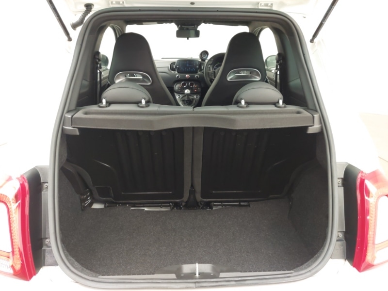 Used Abarth 695 2023 for sale - 76894017: Photo 8