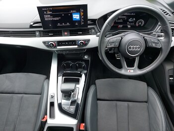 Used Audi A4 2021 for sale - 75633487: Photo