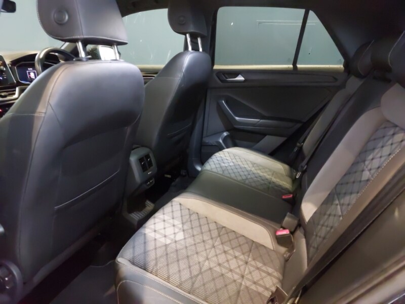 Used Volkswagen T-Roc 2022 for sale - 77569432: Photo 6