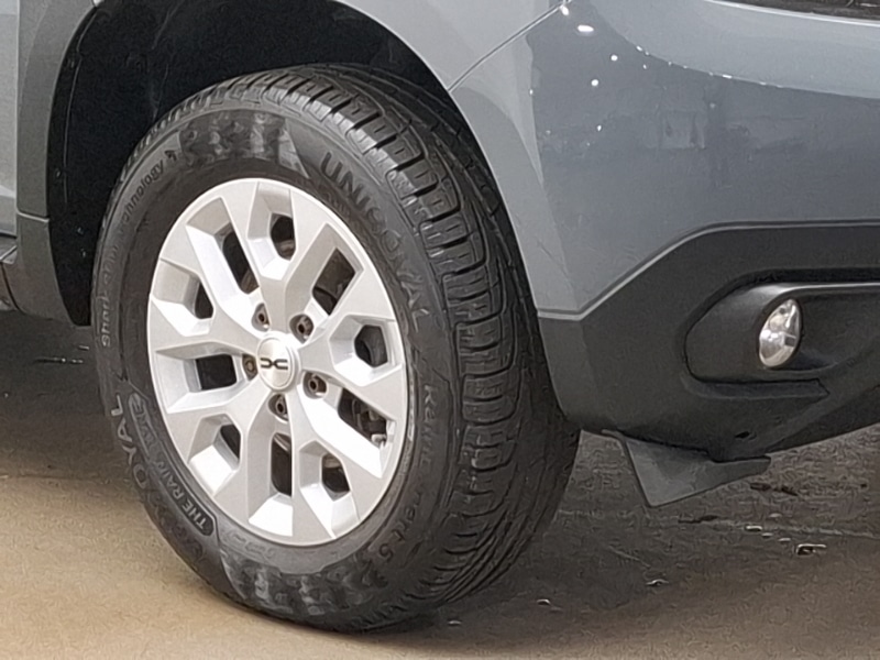 Used Dacia Duster 2023 for sale - 76842526: Photo 9