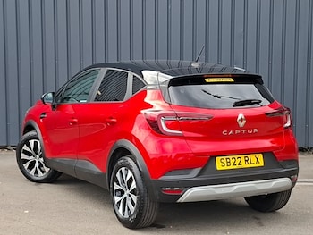 Used Renault Captur 2022 for sale - 79460887: Photo