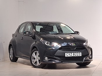 Used Toyota Yaris 2024 for sale - 78699987: Photo