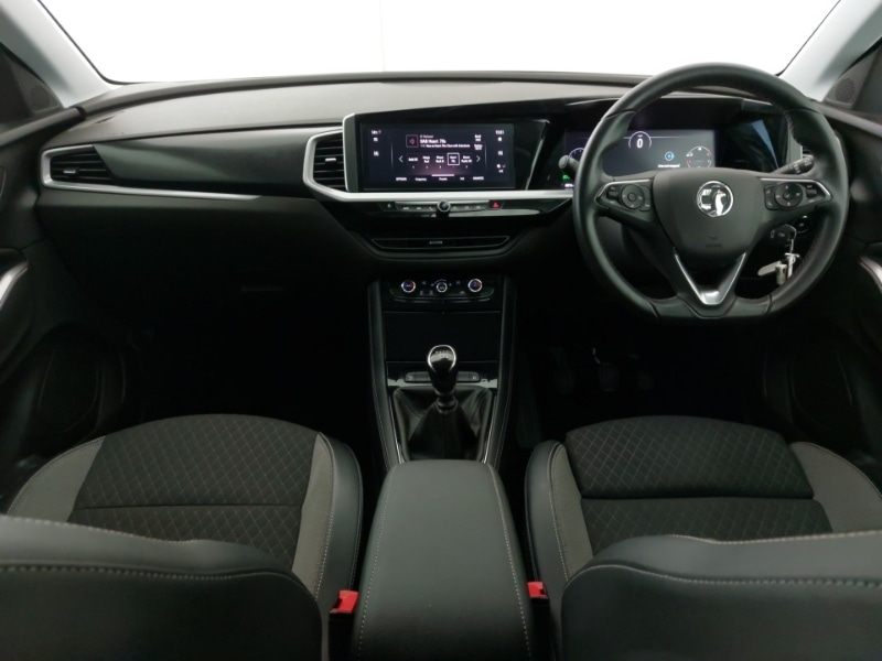 Used Vauxhall Grandland 2022 for sale - 77142524: Photo 2
