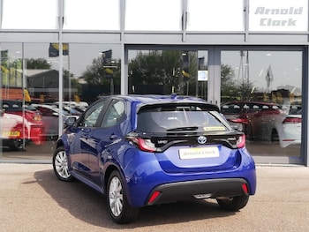 Used Toyota Yaris 2021 for sale - 78692834: Photo