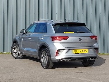 Used Volkswagen T-Roc 2023 for sale - 77913435: Photo