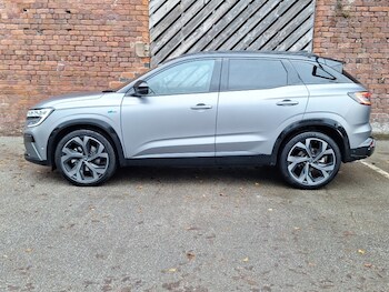 Used Renault Austral 2023 for sale - 77196800: Photo