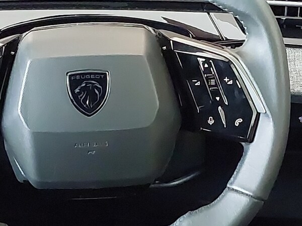Used Peugeot 5008 2024 for sale - 76233231: Photo 11