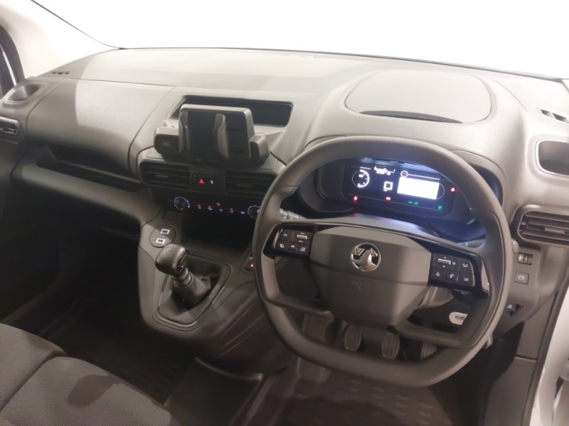 Used Vauxhall Combo 2024 for sale - 76823211: Photo 2