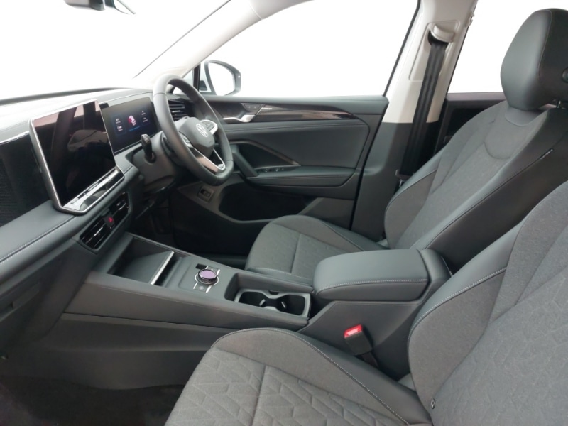 Used Volkswagen Tiguan 2025 for sale - 76947959: Photo 5